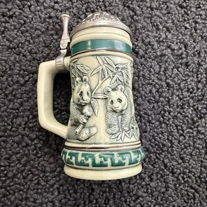 Avon Endangered Species Mini Stein The Giant Panda 1991 Beer Stein VTG w/Box